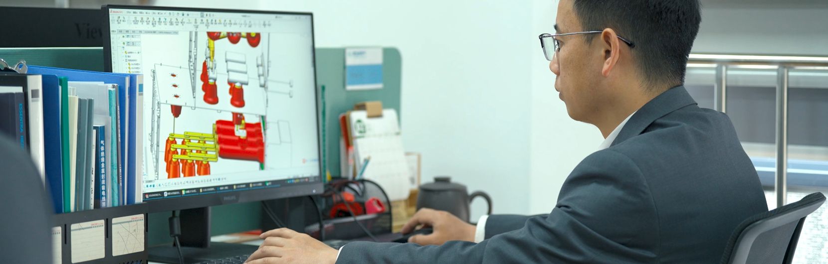 موظفي البحث والتطوير